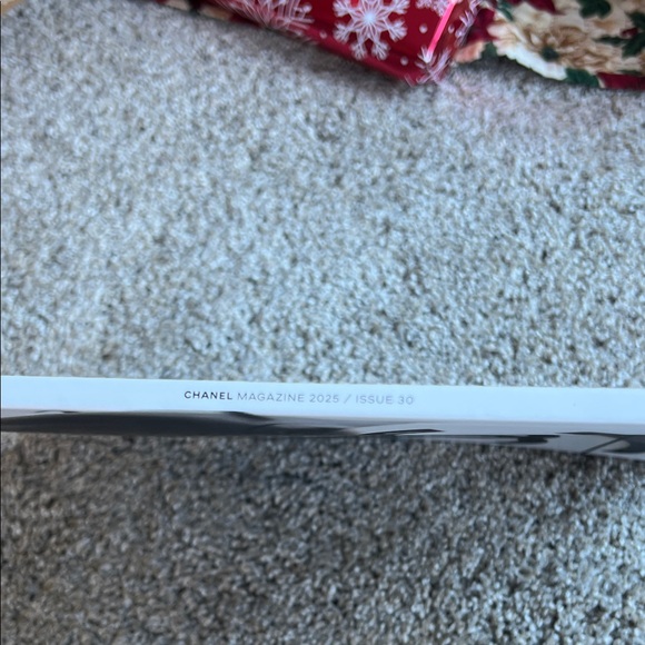 Chanel 2025 Magazine - Picture 4 of 5